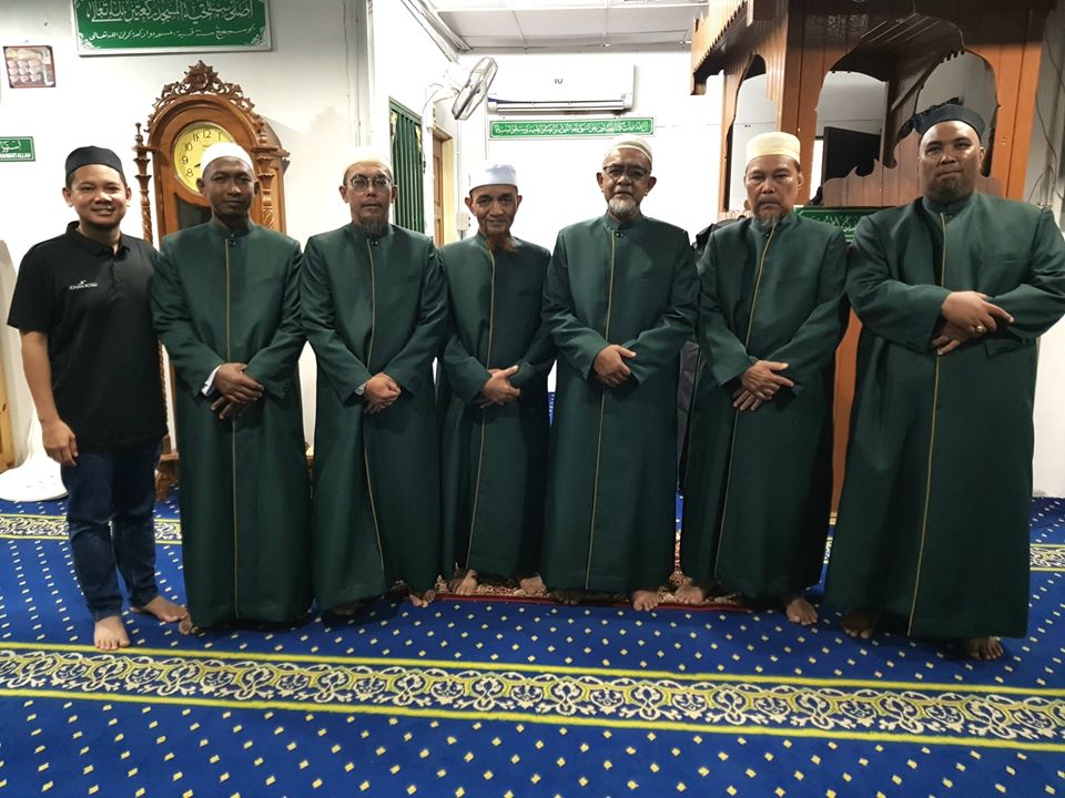 Tempahan jubah imam coat utk Masjid Ar-Rahman Pulau Indah.